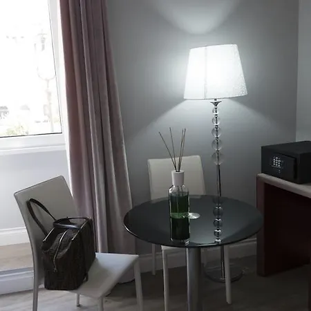 Opera House Guest, Centro Storico 3*