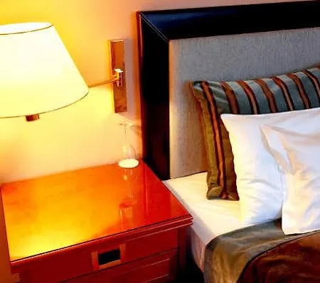Opera House Guest, Centro Storico 3* Rom
